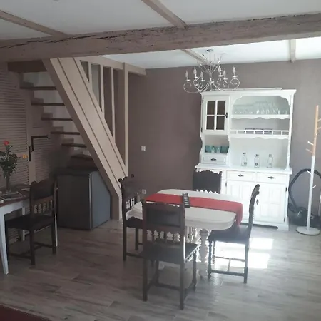 Maison Familiale A 5 Min De Laon Vorges (Aisne)